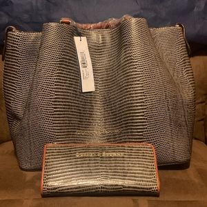 Dooney & Bourke city large Barlow bag and wallet